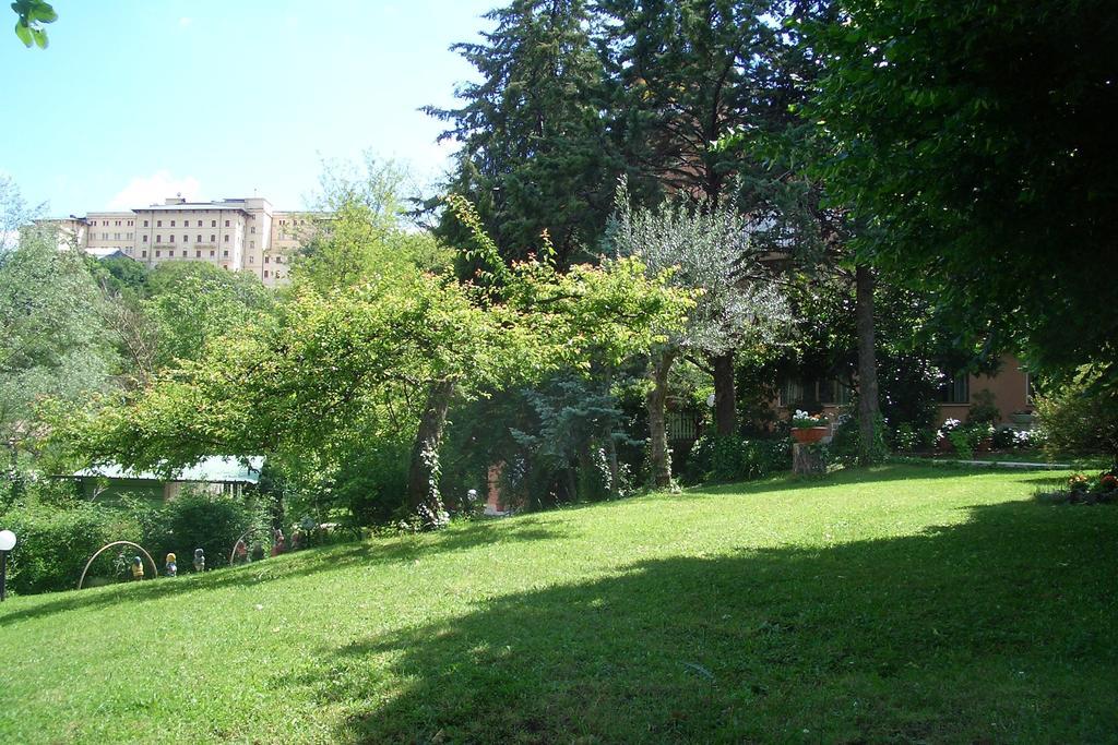 King Hotel Fiuggi Exterior foto