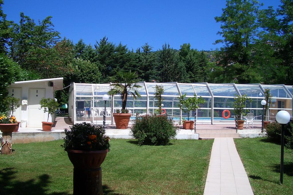 King Hotel Fiuggi Exterior foto
